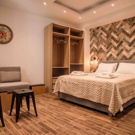 Electra & Myrto Apartments Athens Luaran gambar